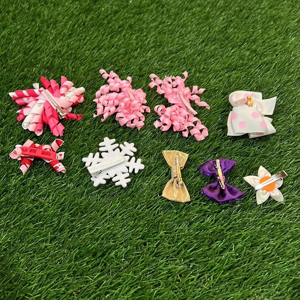 Little girls hair bow/clip lot of 9